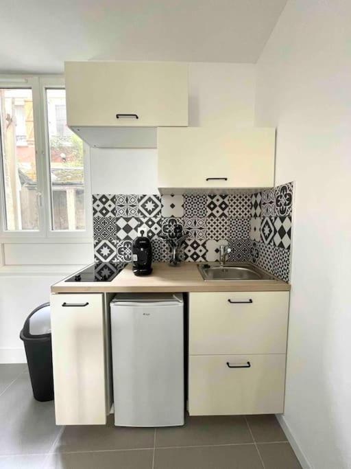 Charmant Studio Proche Plage Apartment เลออาฟร์ ภายนอก รูปภาพ