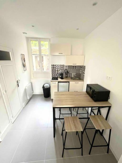 Charmant Studio Proche Plage Apartment เลออาฟร์ ภายนอก รูปภาพ